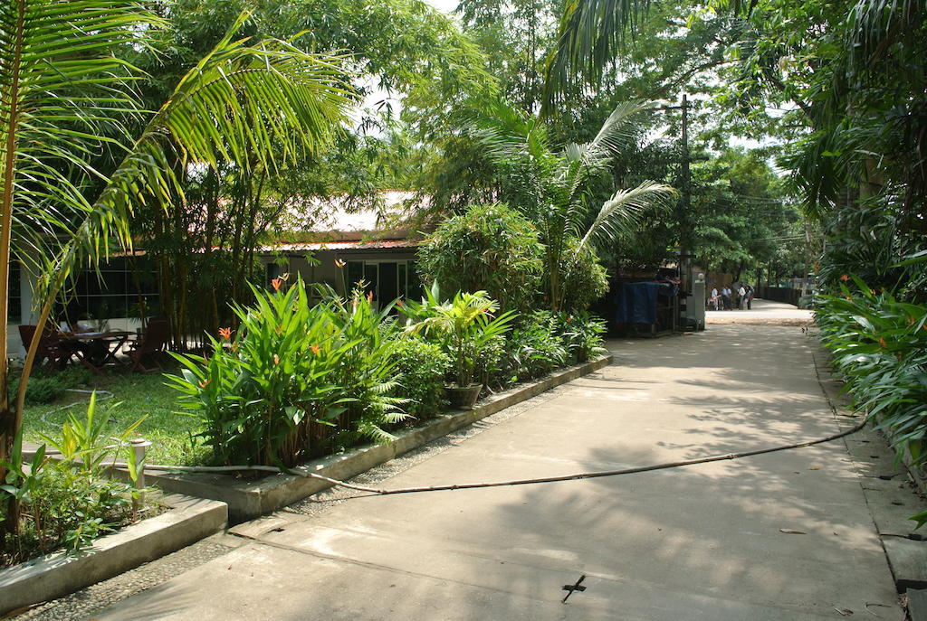 Yaewaddy Motel Gyogon Buitenkant foto