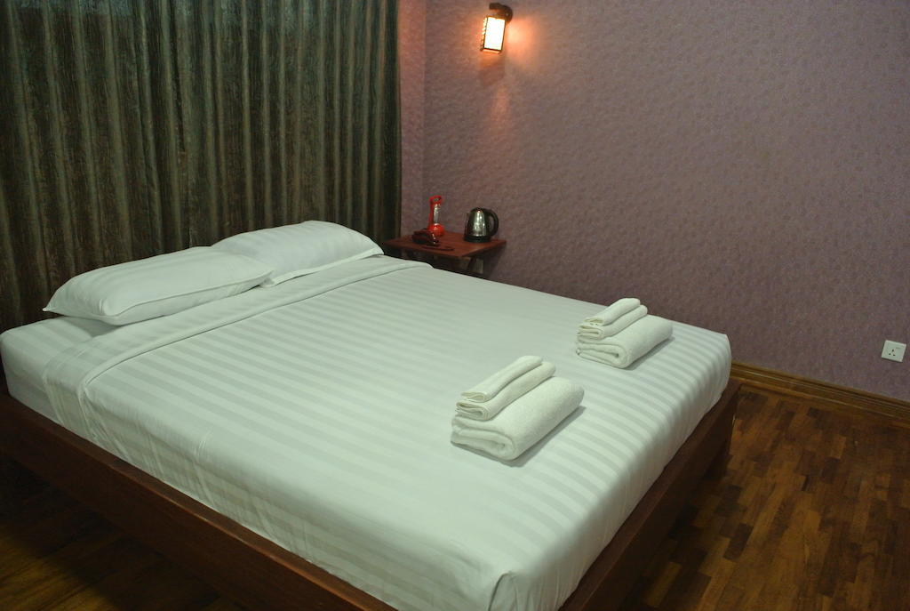 Yaewaddy Motel Gyogon Kamer foto