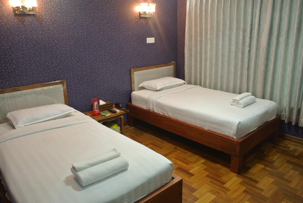 Yaewaddy Motel Gyogon Buitenkant foto